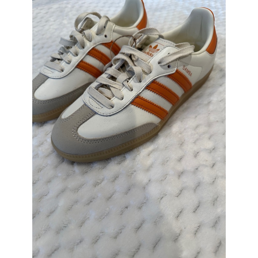 Adidas Samba OG W Women's 7 Off White Dusky Orange Gum IH9057 New no box
